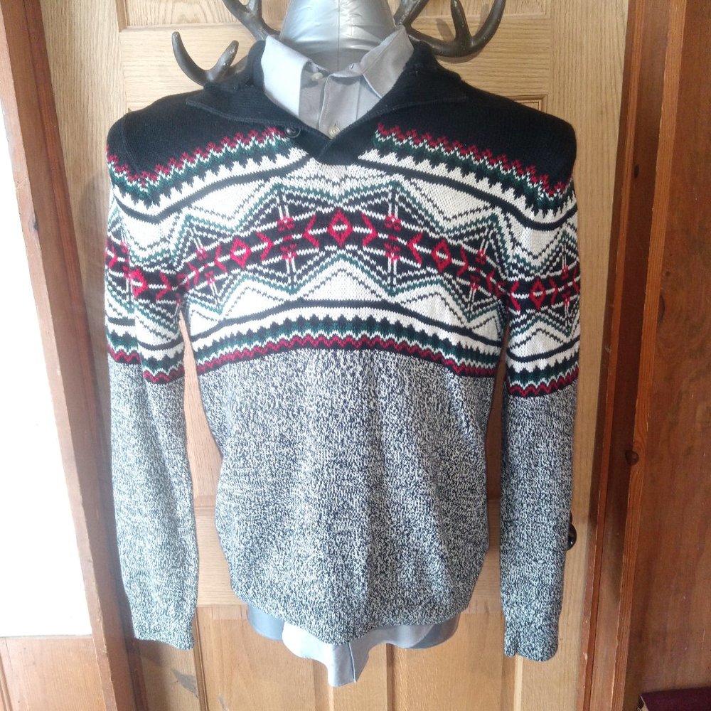 Chaps By Polo Men’s Holiday Cotton Sweater Size Men's Med, Color Black/Grey/Red.